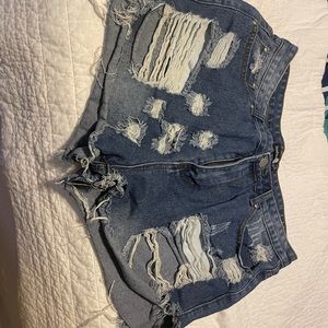 Frayed Jean shorts